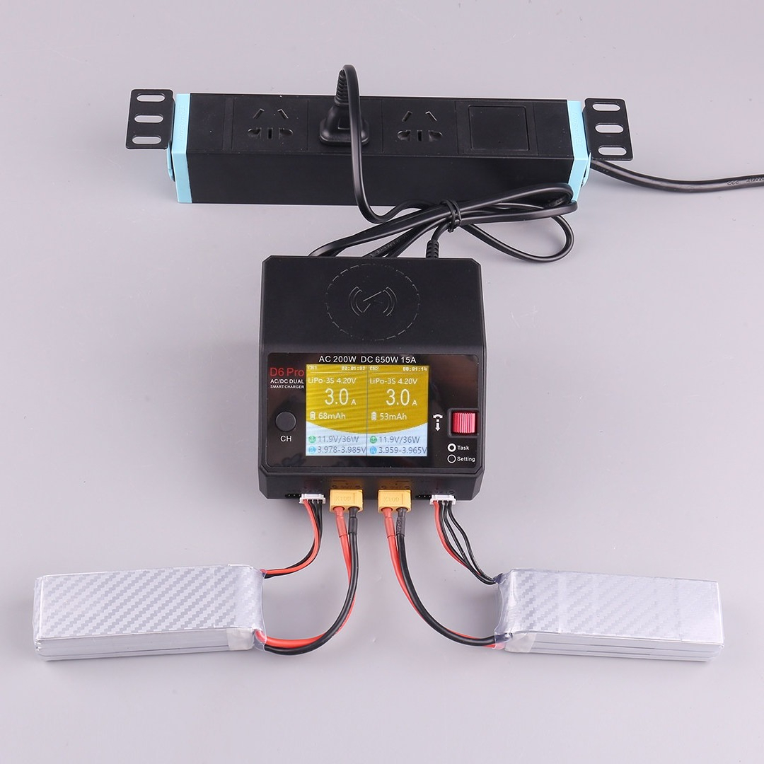 Inteligentna ładowarka balansu – Drone Battery Charger recenzja i cena